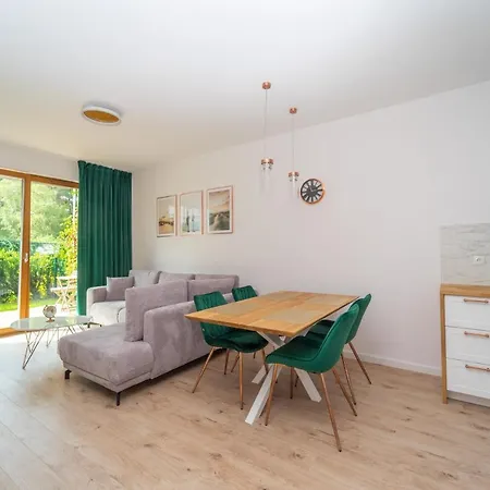 Nadmorski Dwor - Green Apartment Gdansk Exterior photo
